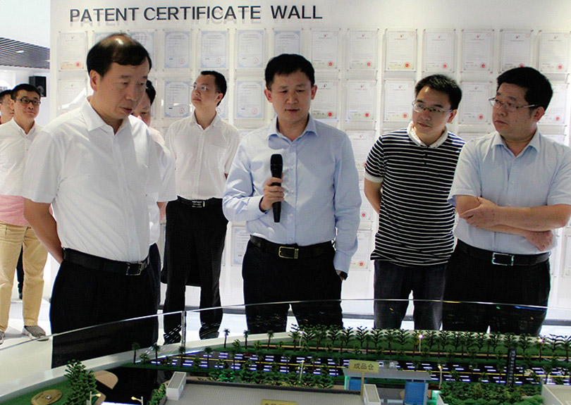 领导来访:2018.9东莞市市长肖亚非完美(中国)体育调研 领导来访:2018.9东莞市市长肖亚非完美(中国)体育调研